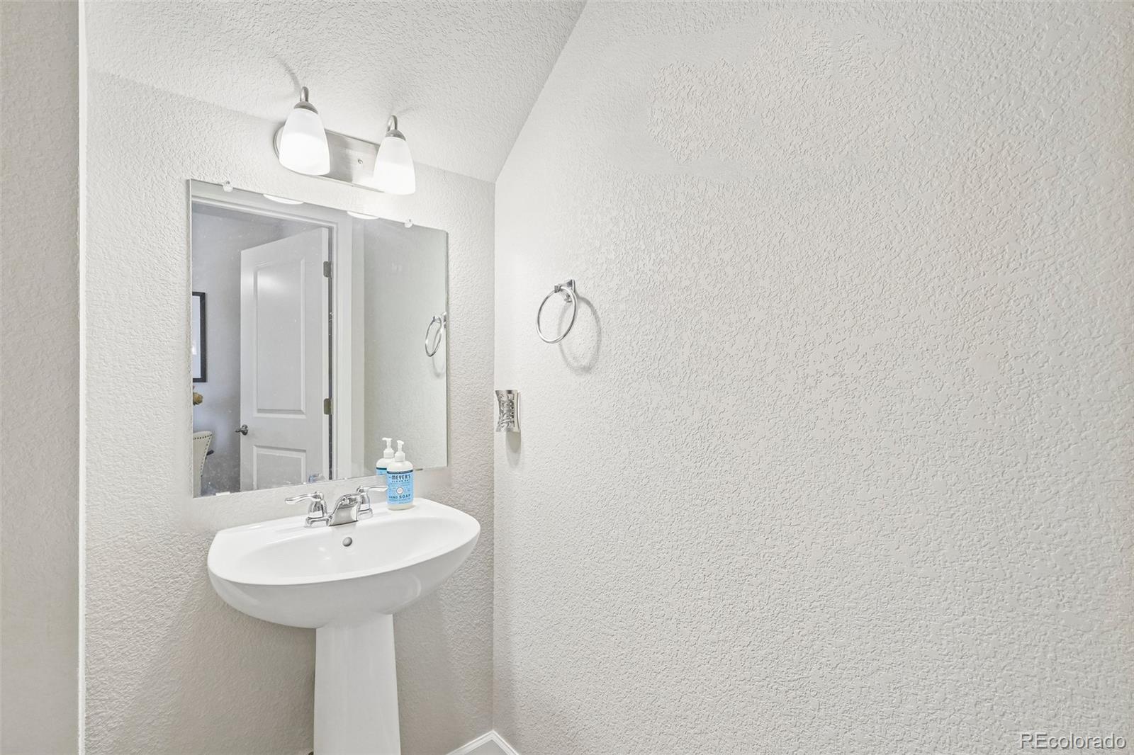 MLS Image #16 for 19629 w 93rd drive b,arvada, Colorado