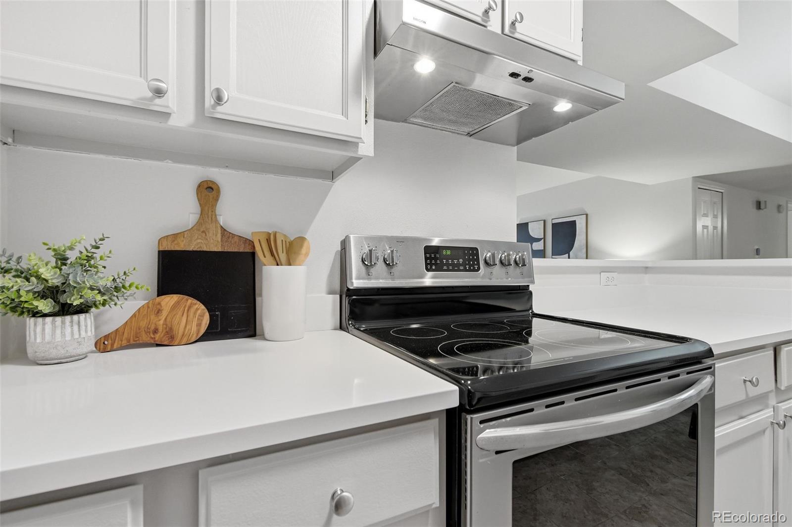 MLS Image #10 for 4658  white rock circle,boulder, Colorado