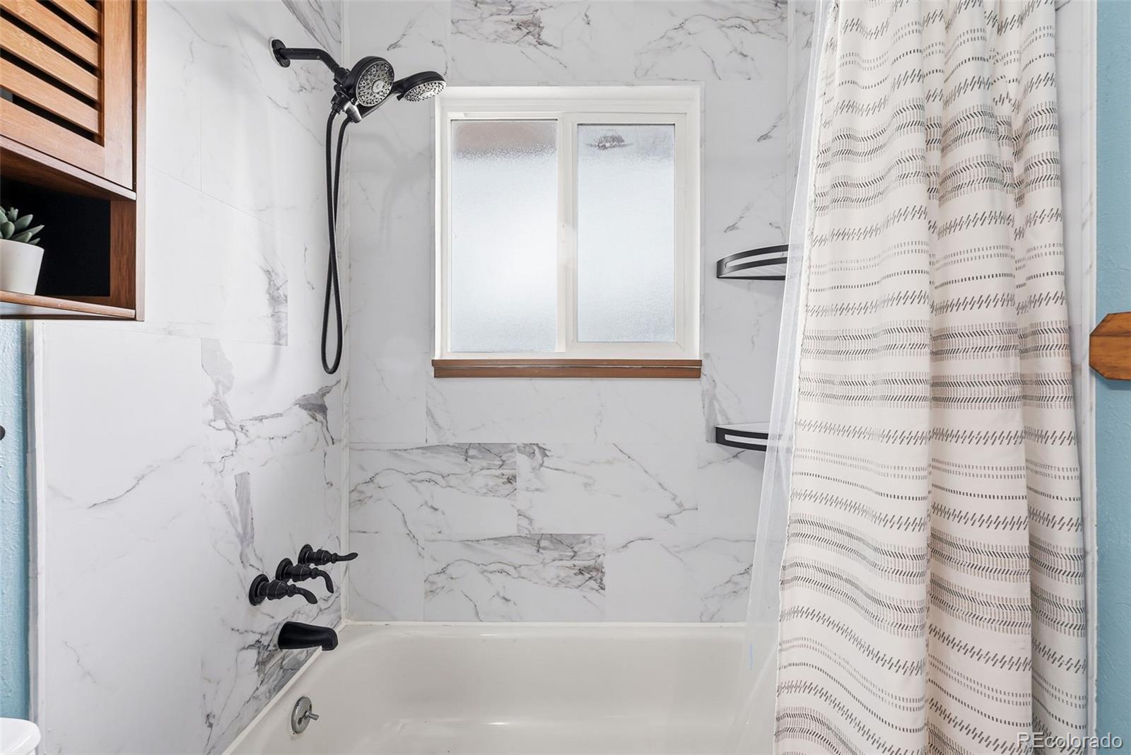 MLS Image #15 for 971 s yarrow street,denver, Colorado