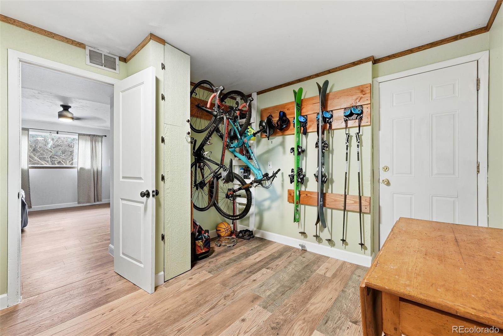 MLS Image #22 for 971 s yarrow street,denver, Colorado