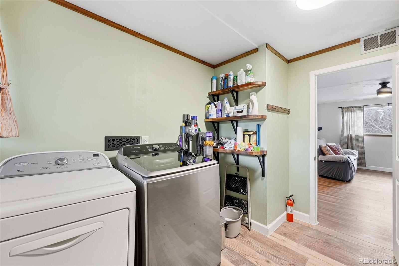 MLS Image #23 for 971 s yarrow street,denver, Colorado