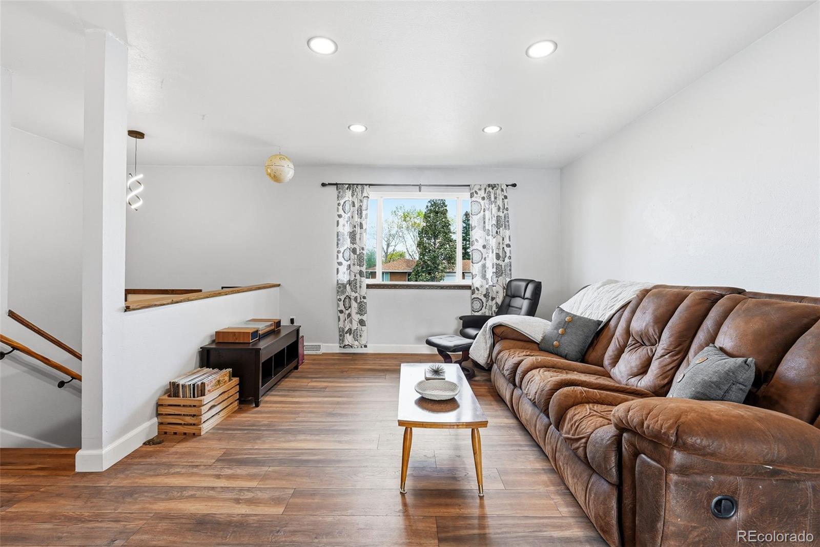 MLS Image #3 for 971 s yarrow street,denver, Colorado