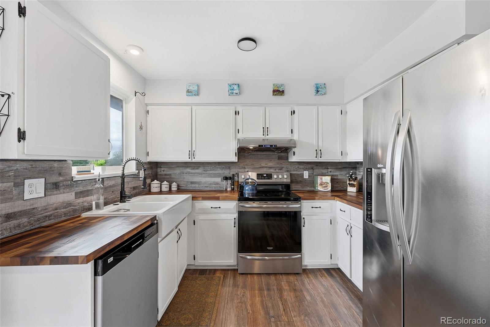 MLS Image #6 for 971 s yarrow street,denver, Colorado