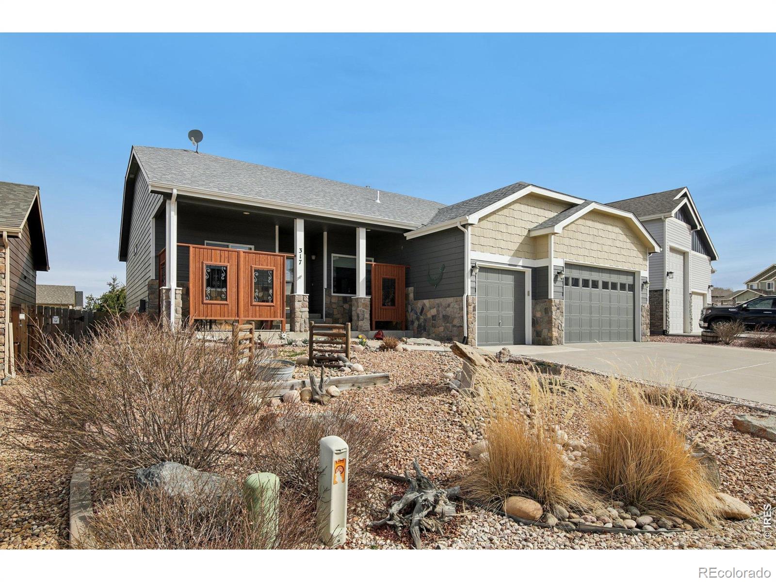 MLS Image #3 for 317  kirkland lane,johnstown, Colorado