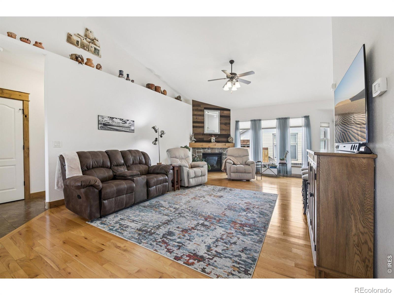 MLS Image #4 for 317  kirkland lane,johnstown, Colorado