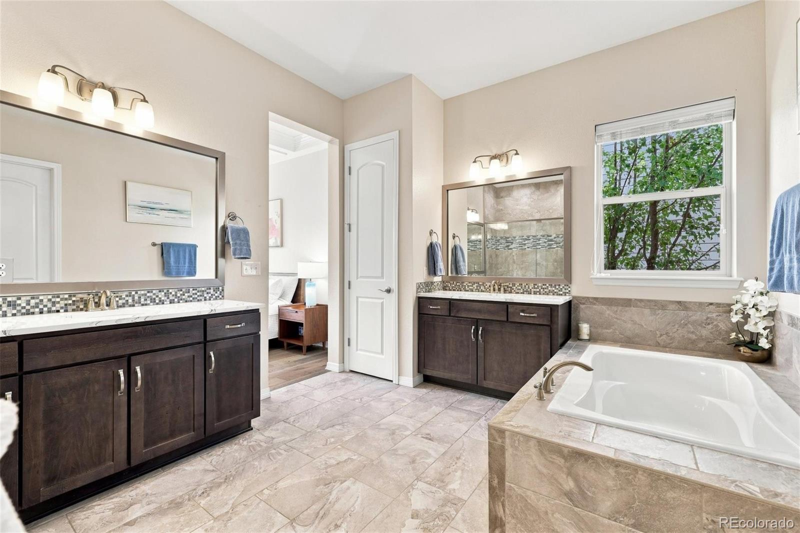 MLS Image #17 for 15993  swan mountain drive,broomfield, Colorado