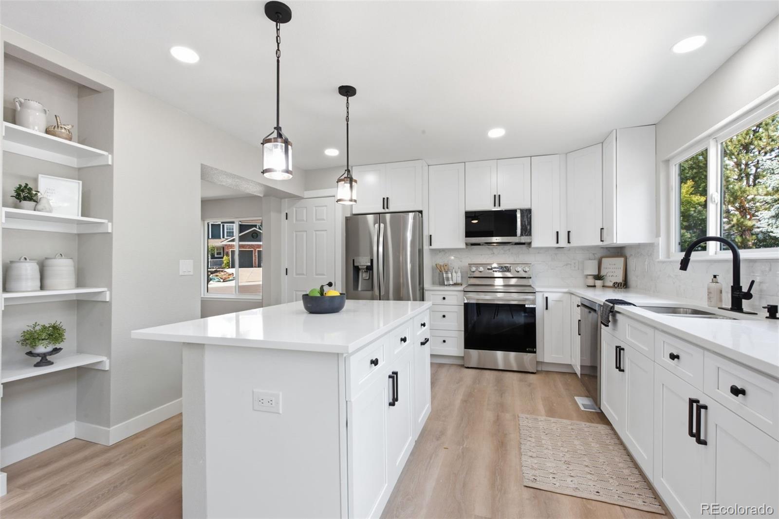 MLS Image #11 for 10791  trailrider pass,littleton, Colorado