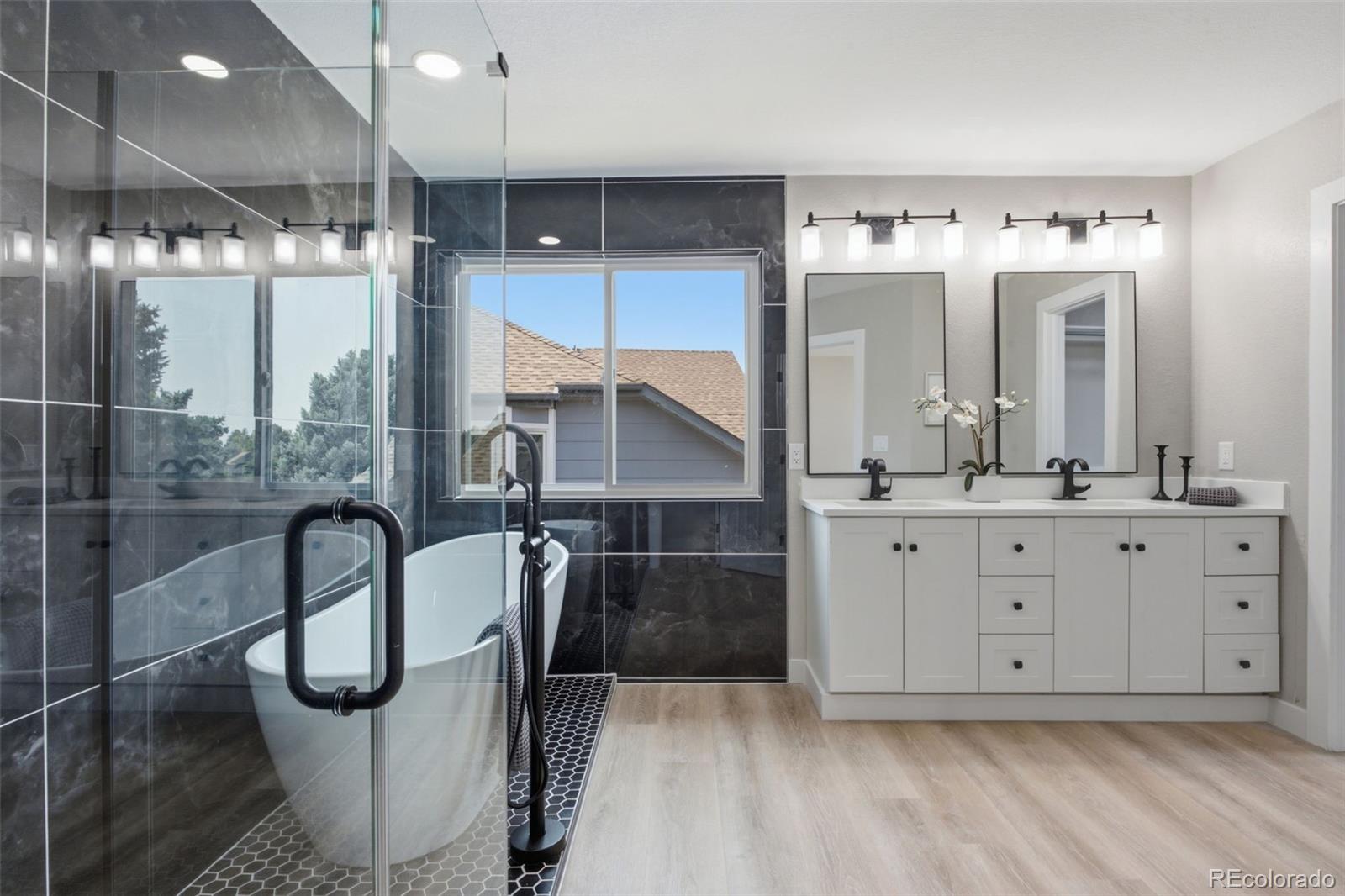 MLS Image #13 for 10791  trailrider pass,littleton, Colorado