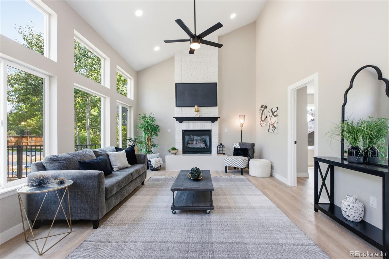 MLS Image #2 for 10791  trailrider pass,littleton, Colorado