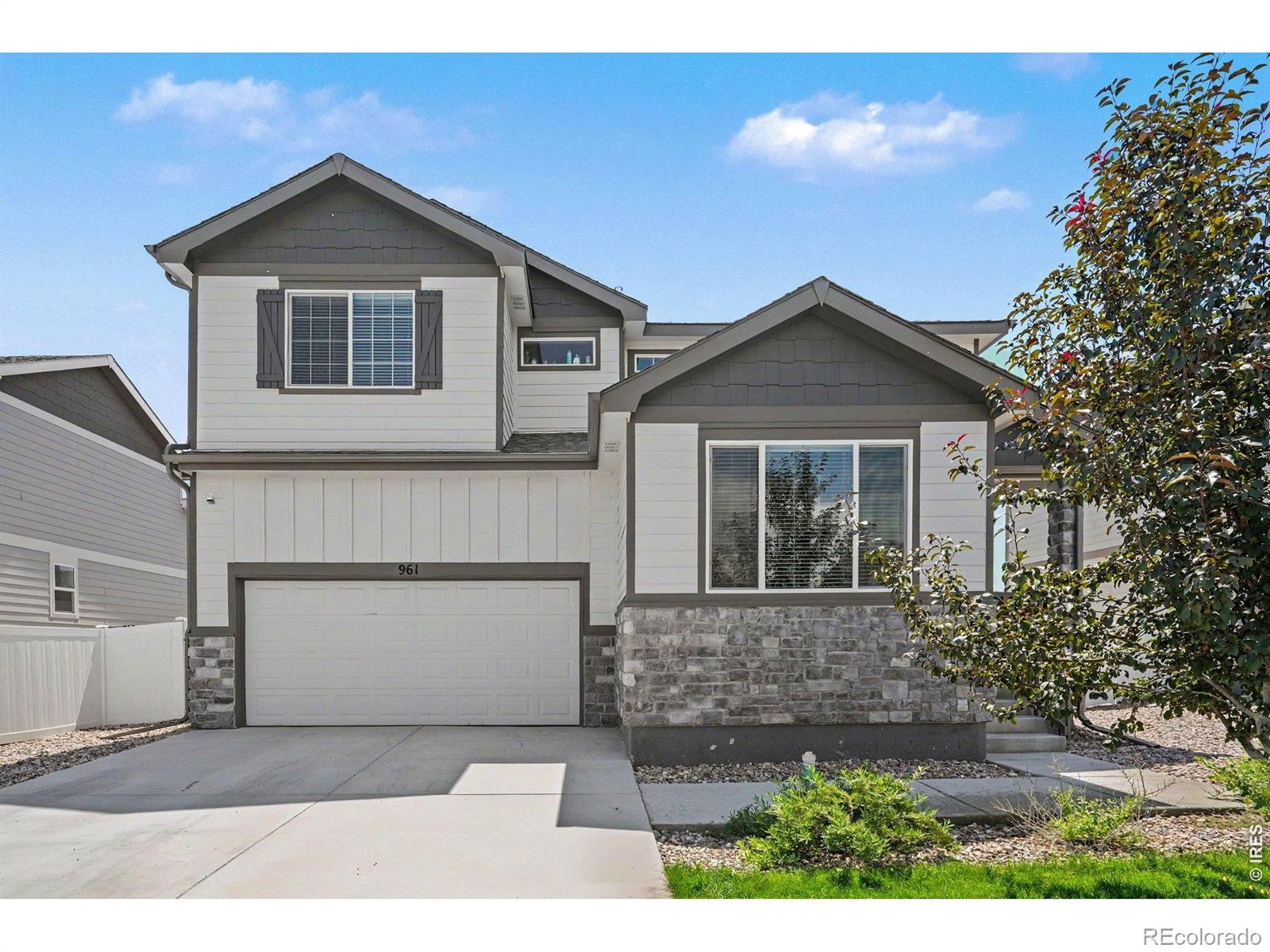 MLS Image #1 for 961  ashbrook drive,windsor, Colorado