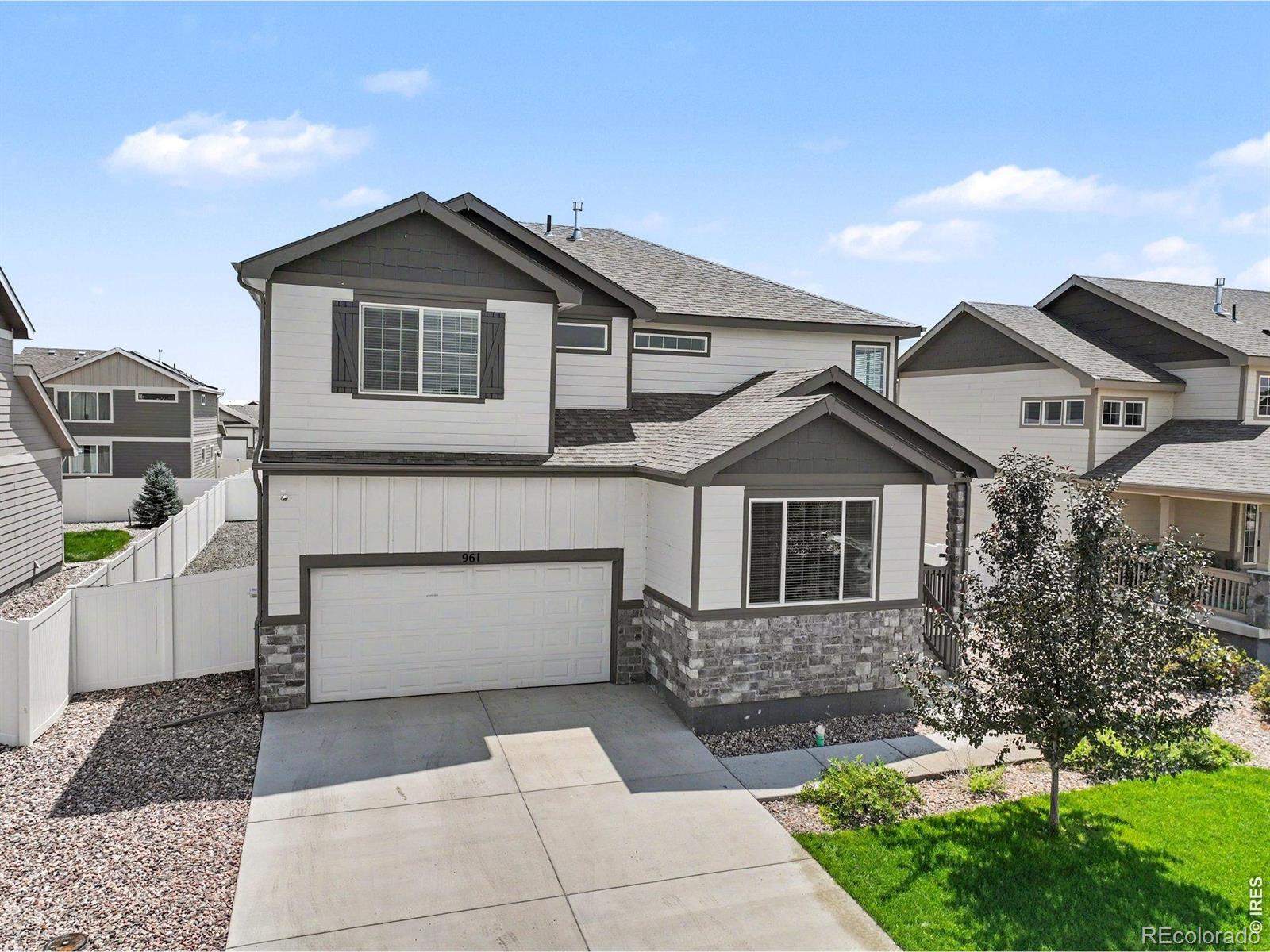 MLS Image #2 for 961  ashbrook drive,windsor, Colorado