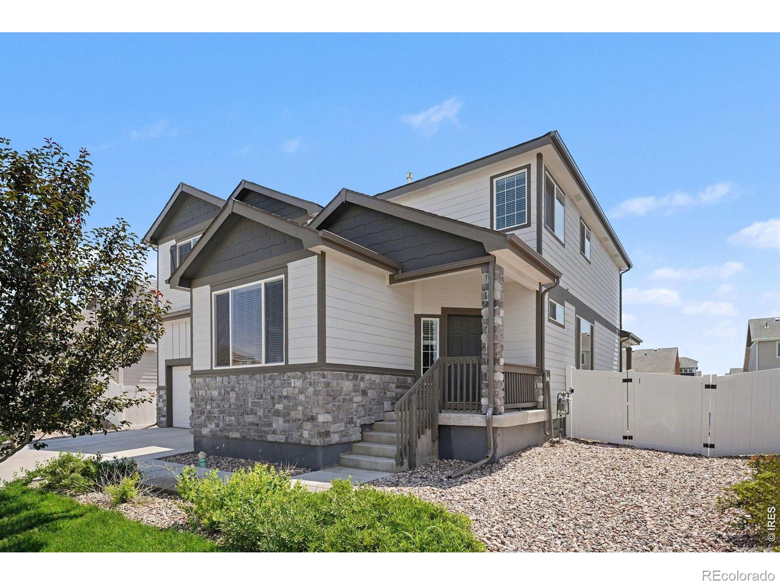 MLS Image #3 for 961  ashbrook drive,windsor, Colorado