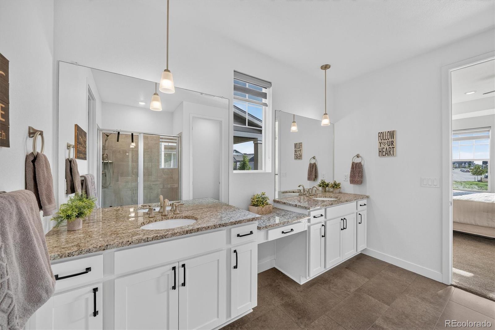 MLS Image #4 for 10997  memphis street,commerce city, Colorado