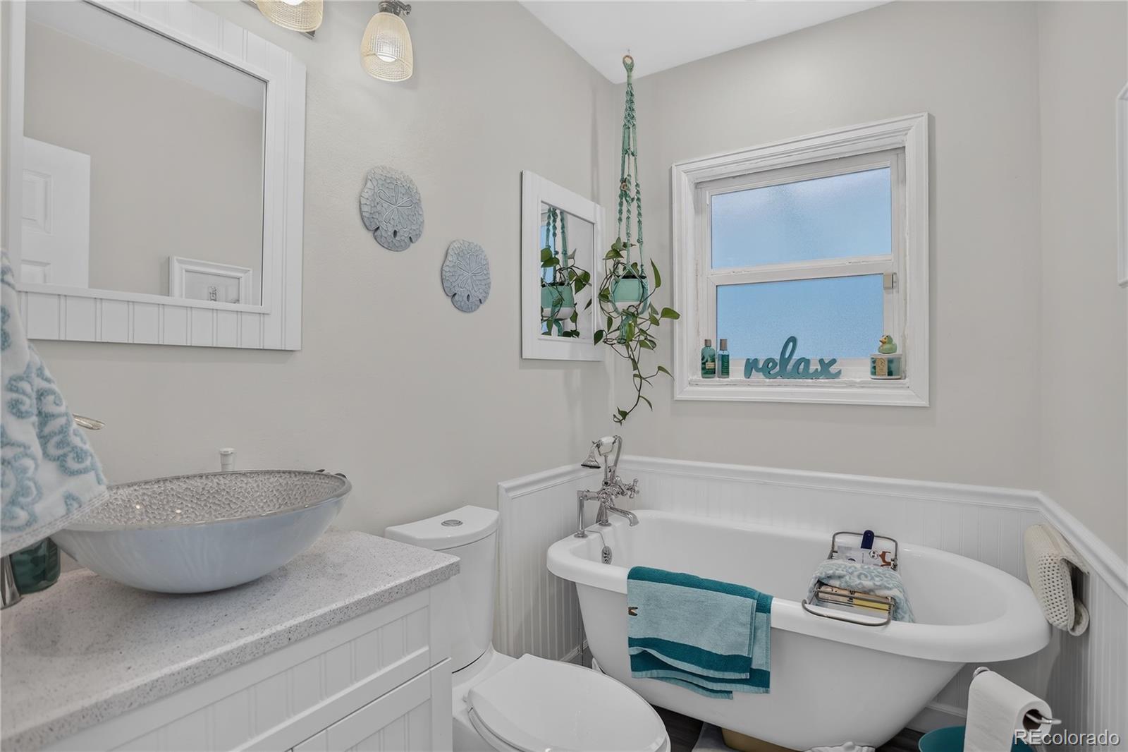 MLS Image #17 for 4737  beach court,denver, Colorado