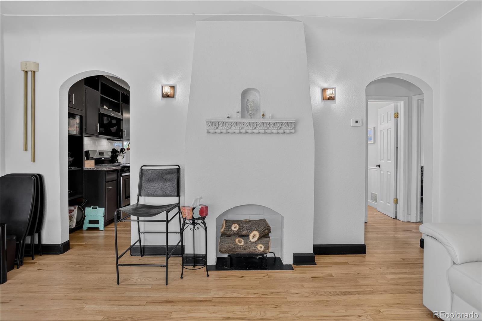 MLS Image #2 for 4737  beach court,denver, Colorado