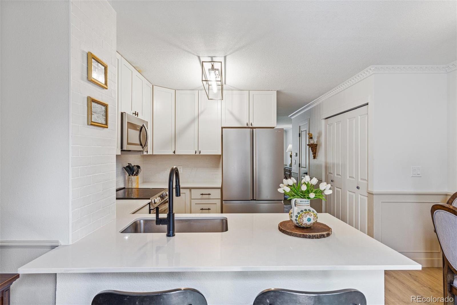 MLS Image #7 for 10807 w dartmouth avenue ,denver, Colorado