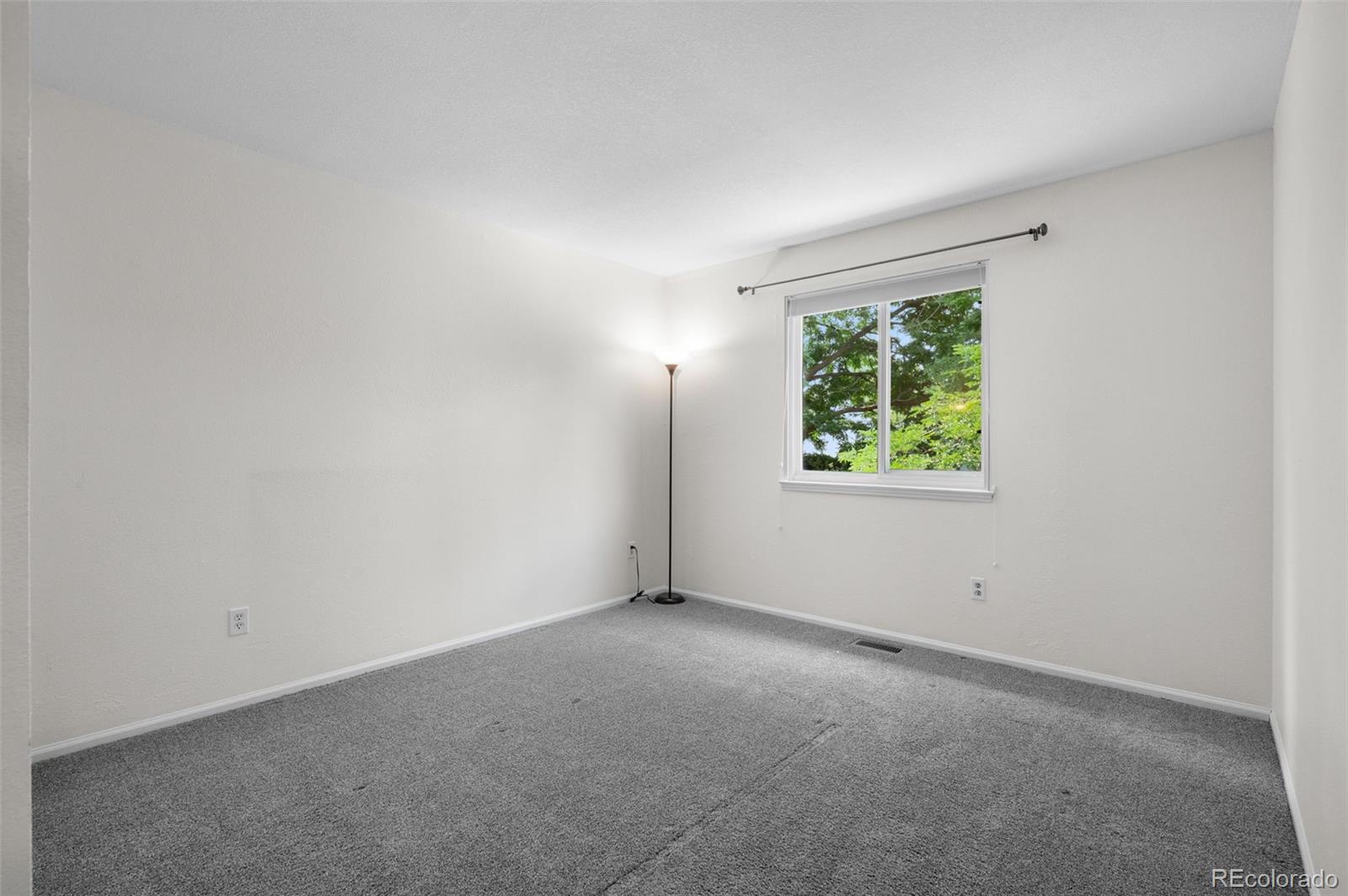 MLS Image #18 for 12451  bellaire street,thornton, Colorado