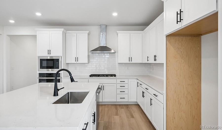 MLS Image #10 for 2112 s irvington street,aurora, Colorado