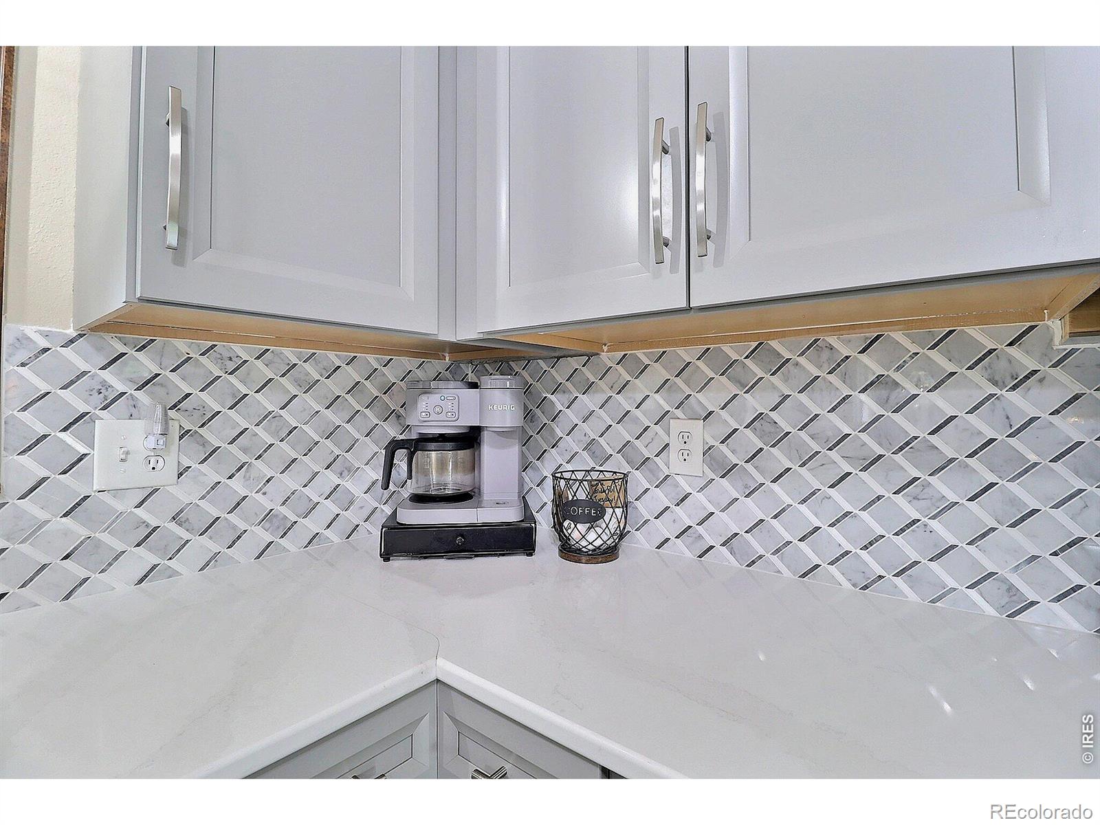 MLS Image #15 for 204  river road,platteville, Colorado