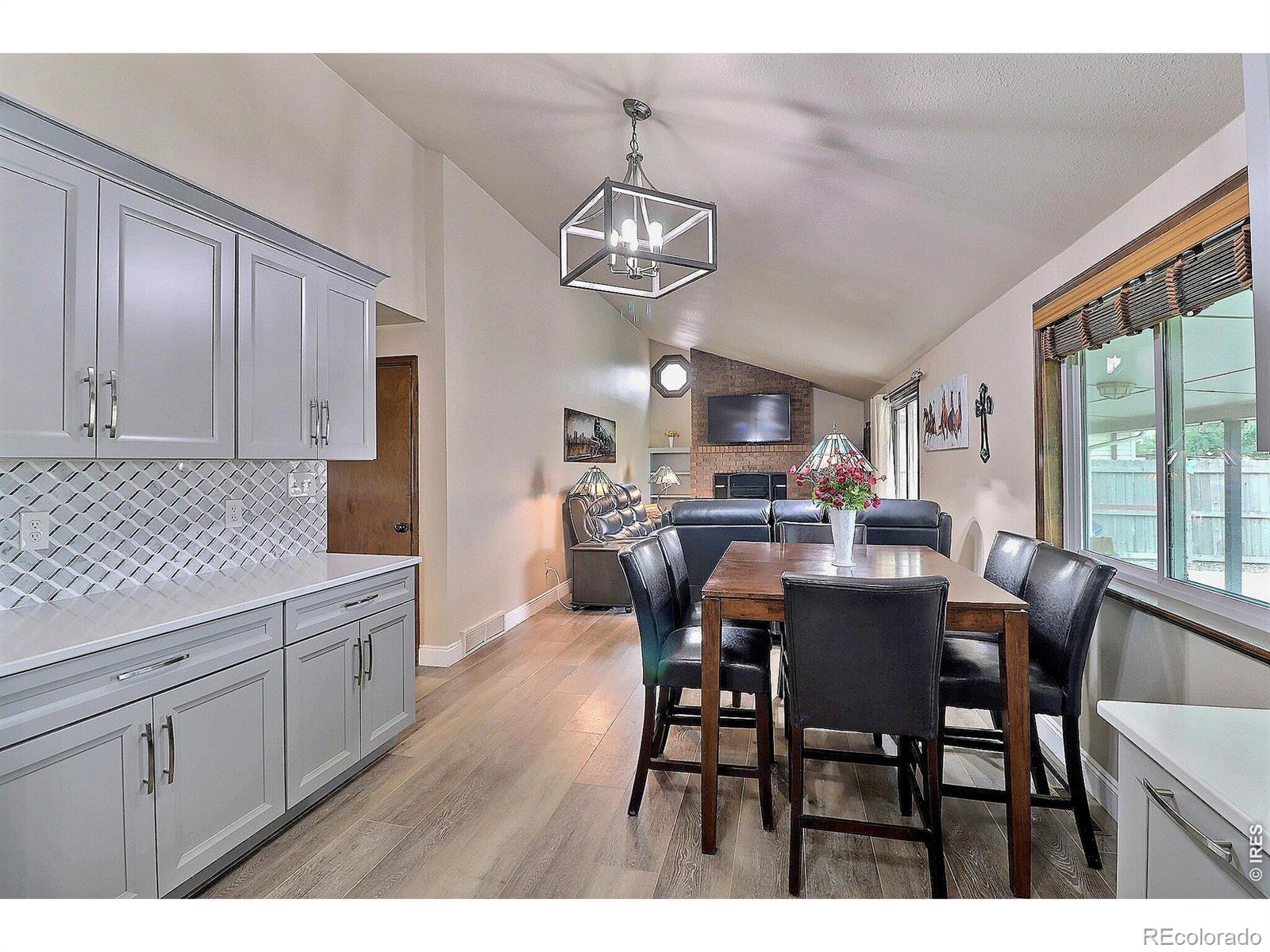 MLS Image #16 for 204  river road,platteville, Colorado