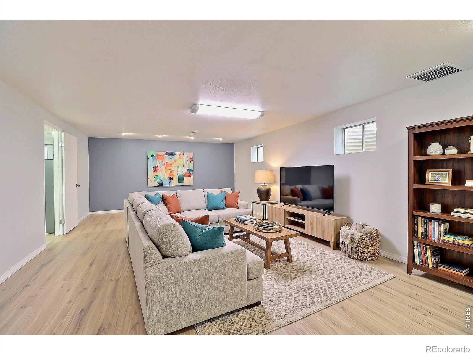 MLS Image #30 for 204  river road,platteville, Colorado