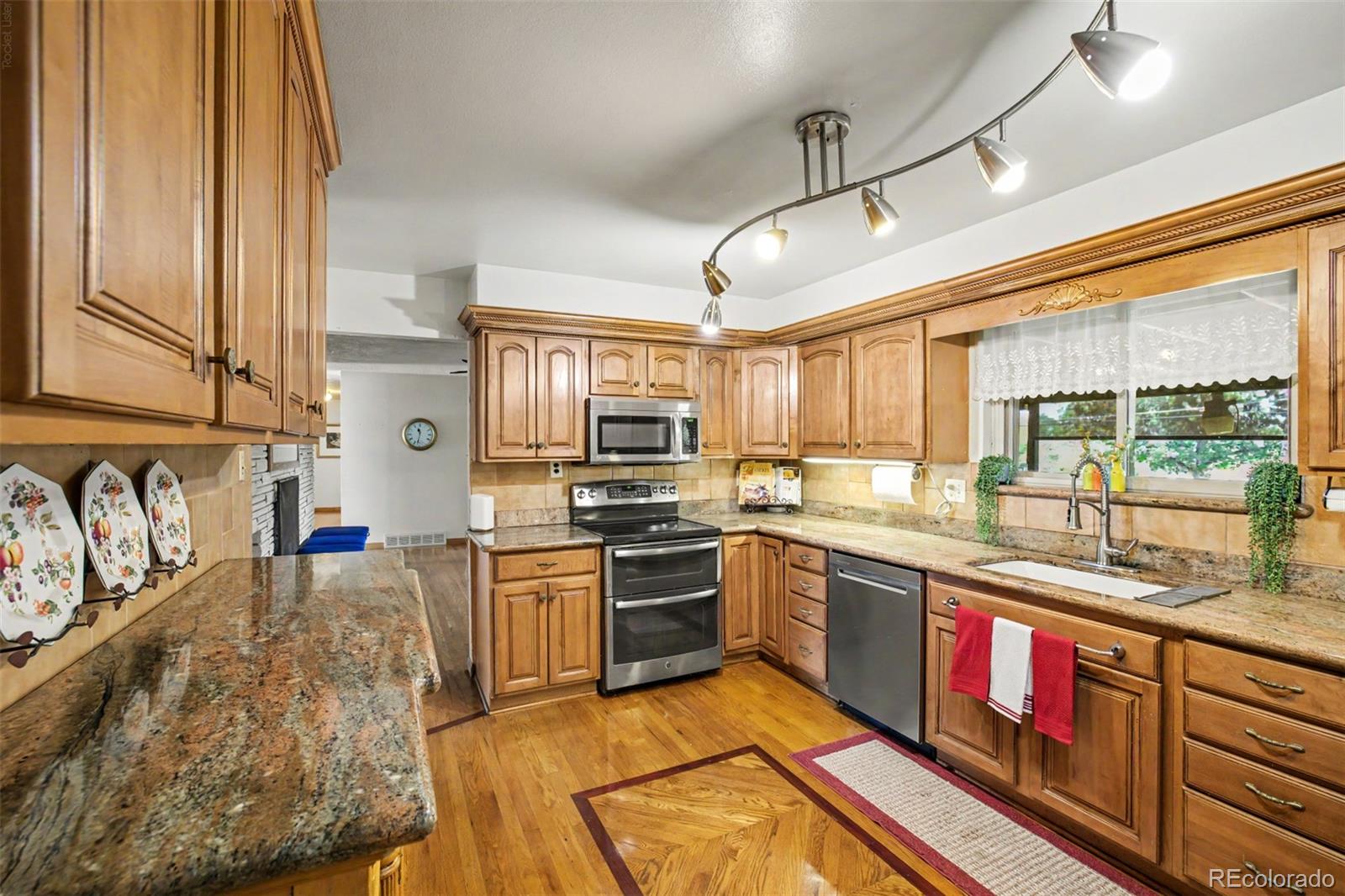 MLS Image #5 for 6804  teller court,arvada, Colorado