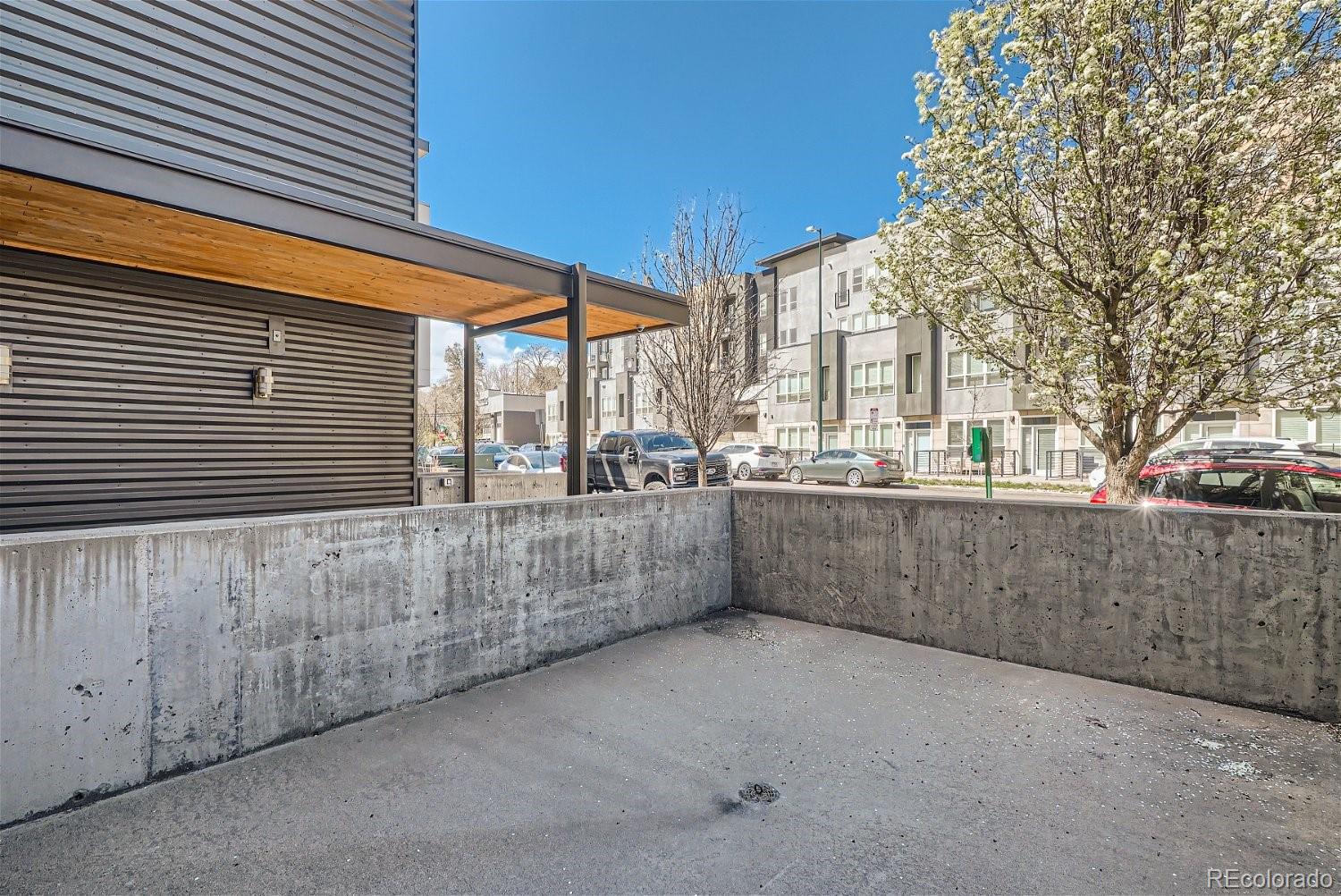 MLS Image #15 for 2650 w front view crescent drive 101,denver, Colorado