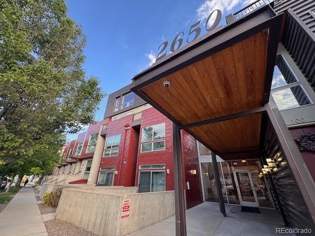 MLS Image #2 for 2650 w front view crescent drive 101,denver, Colorado