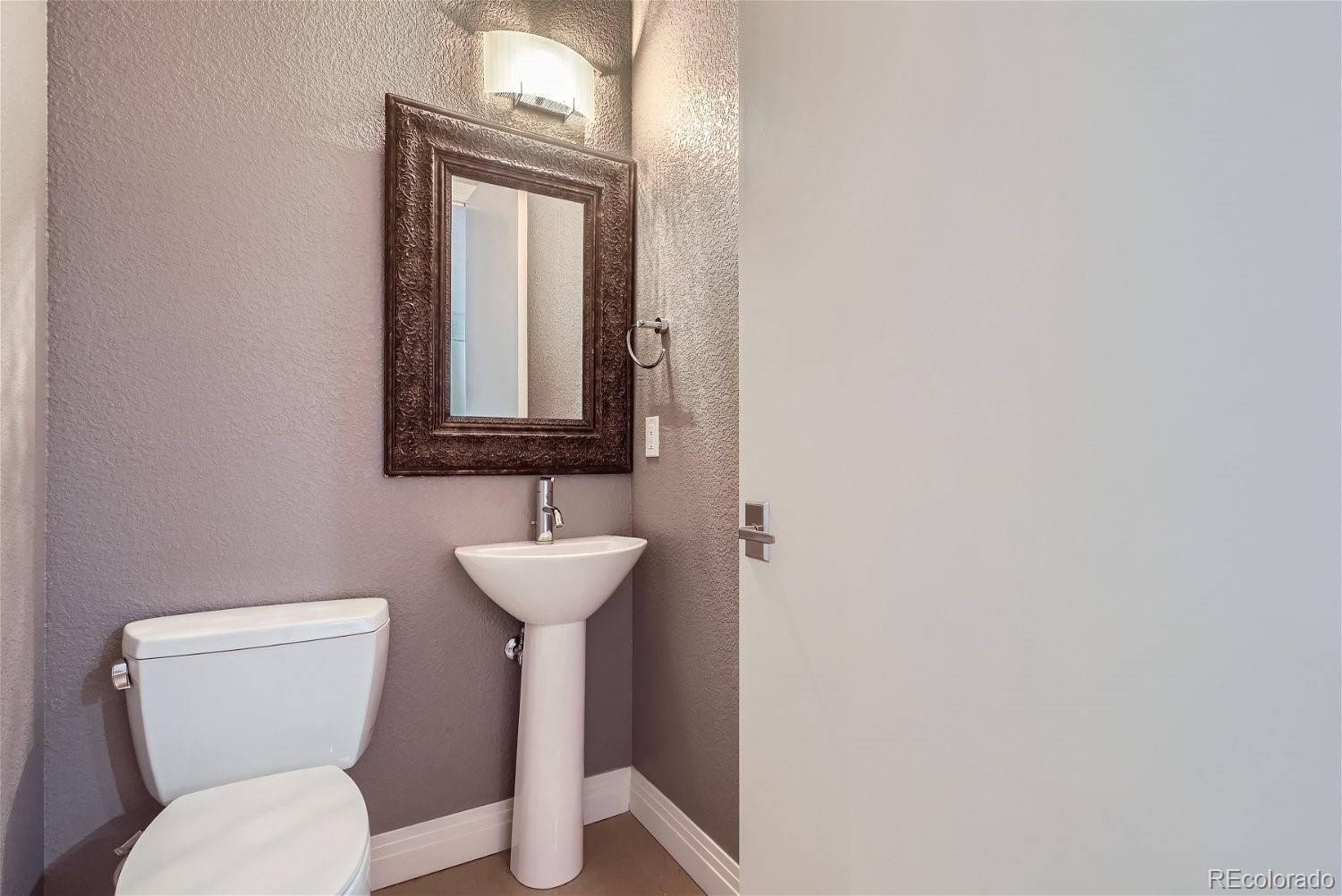 MLS Image #9 for 2650 w front view crescent drive 101,denver, Colorado
