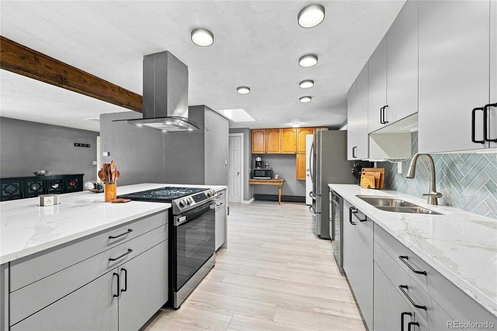 MLS Image #8 for 3037  university avenue,longmont, Colorado