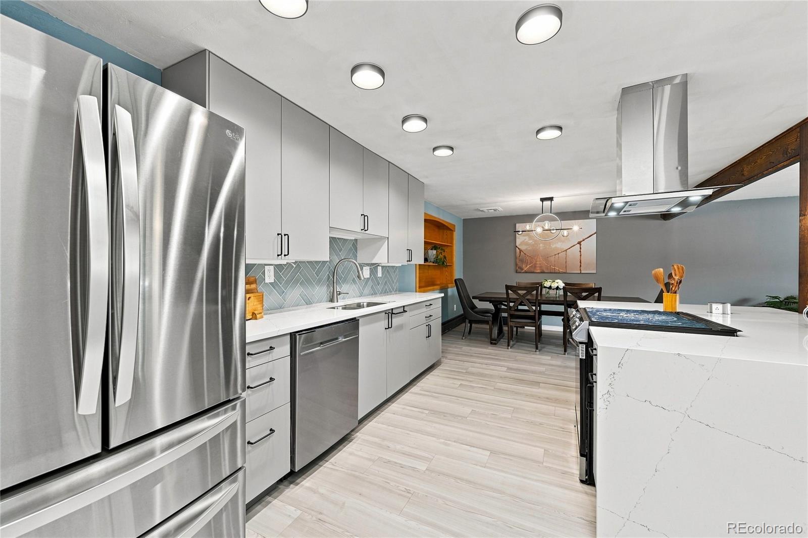 MLS Image #9 for 3037  university avenue,longmont, Colorado