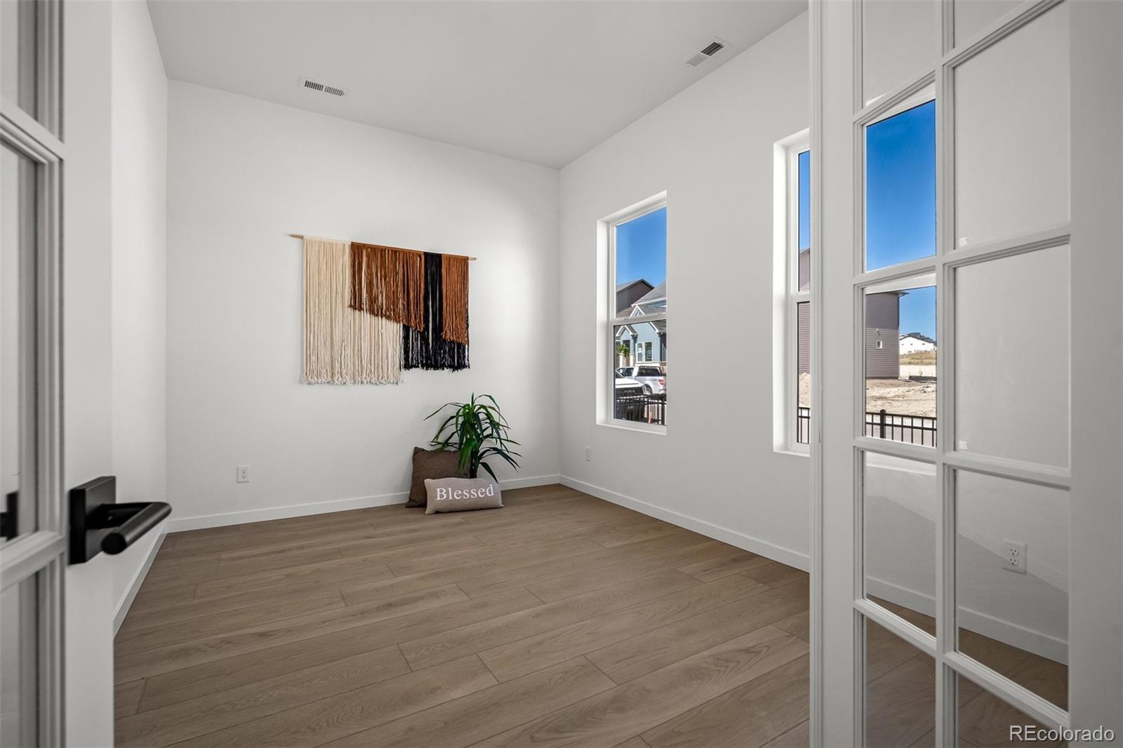 MLS Image #2 for 6717  knapp drive,colorado springs, Colorado