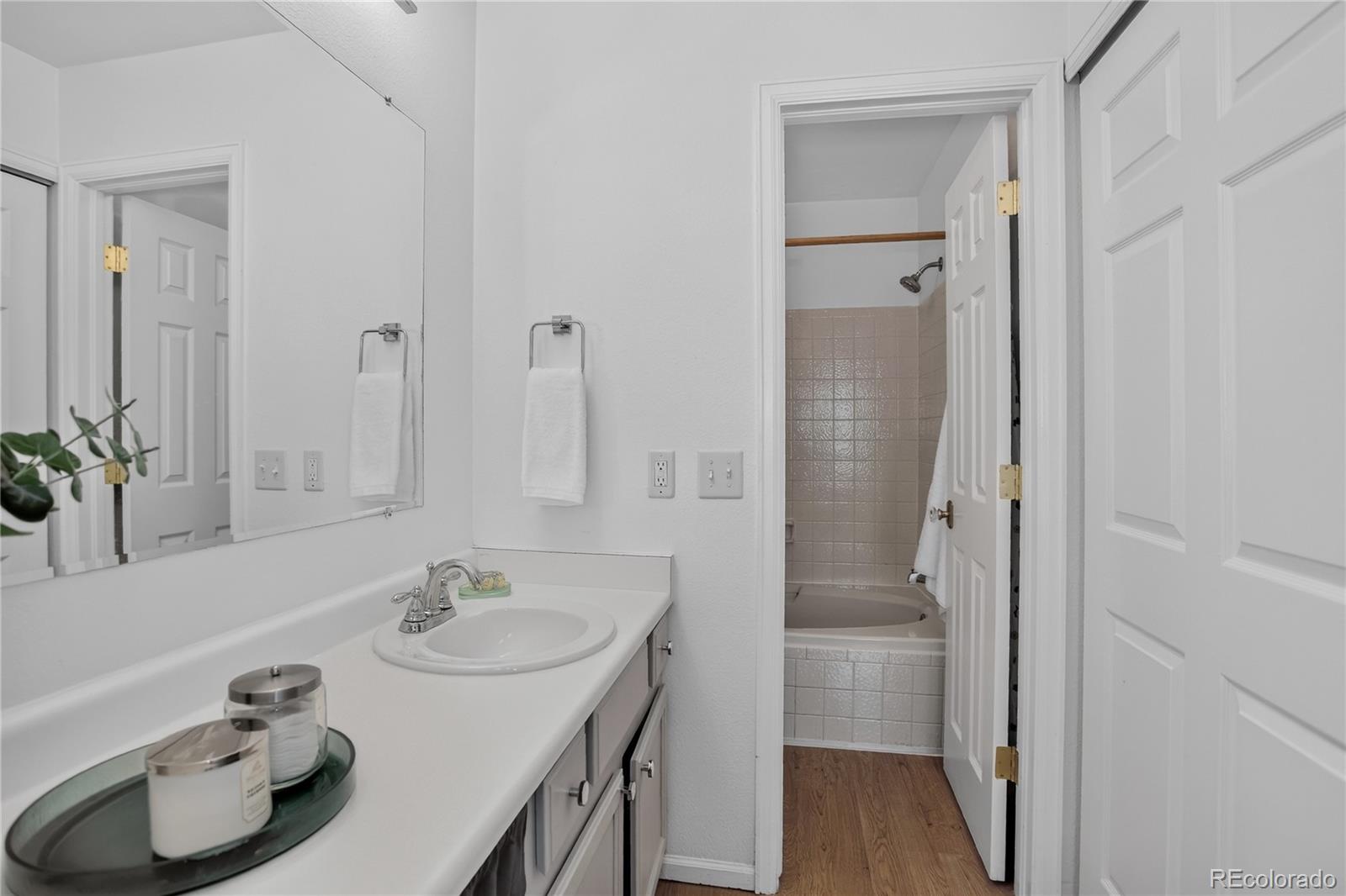 MLS Image #13 for 8116  gray court,arvada, Colorado