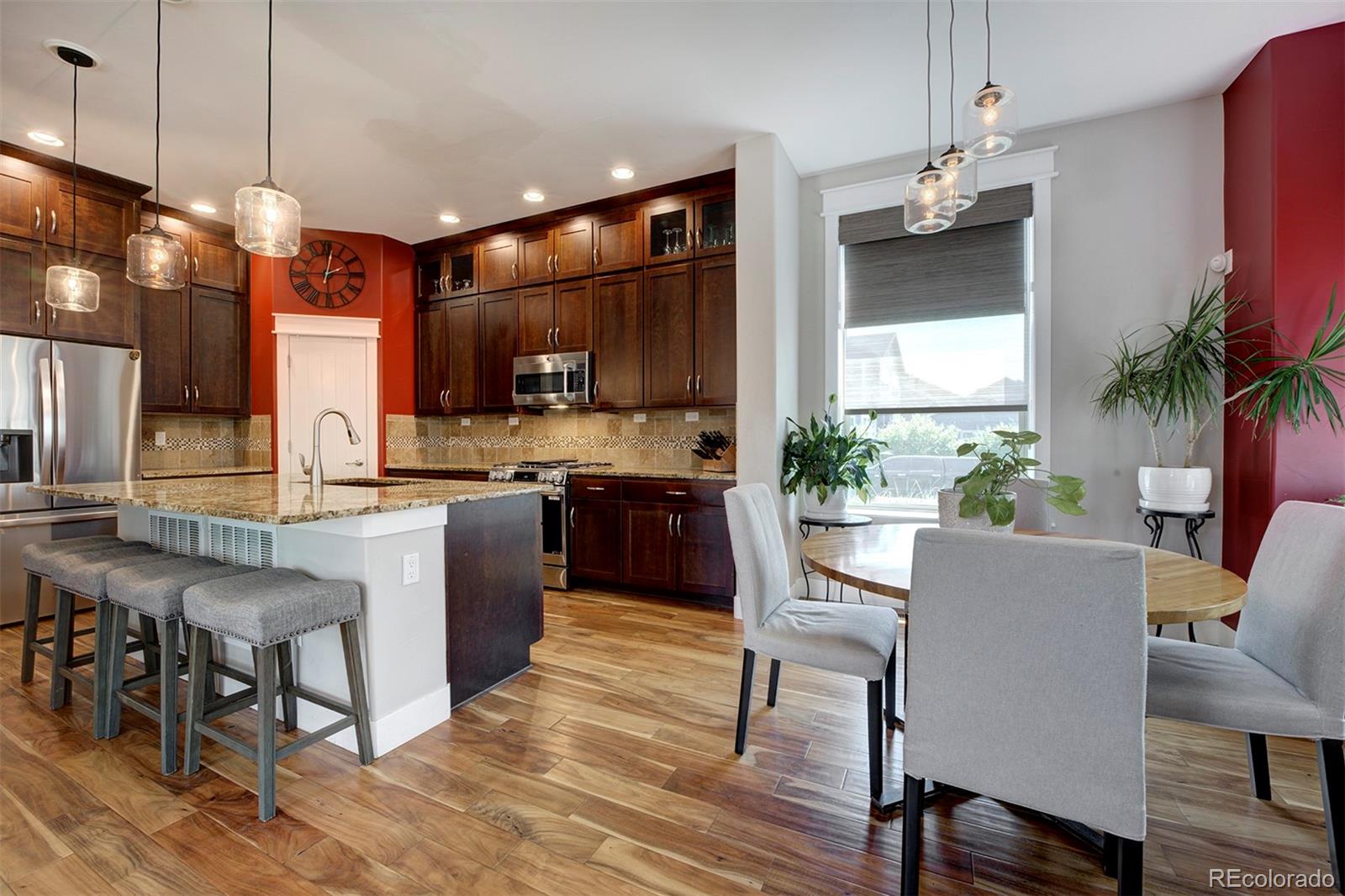 MLS Image #10 for 8061 e 50th place,denver, Colorado