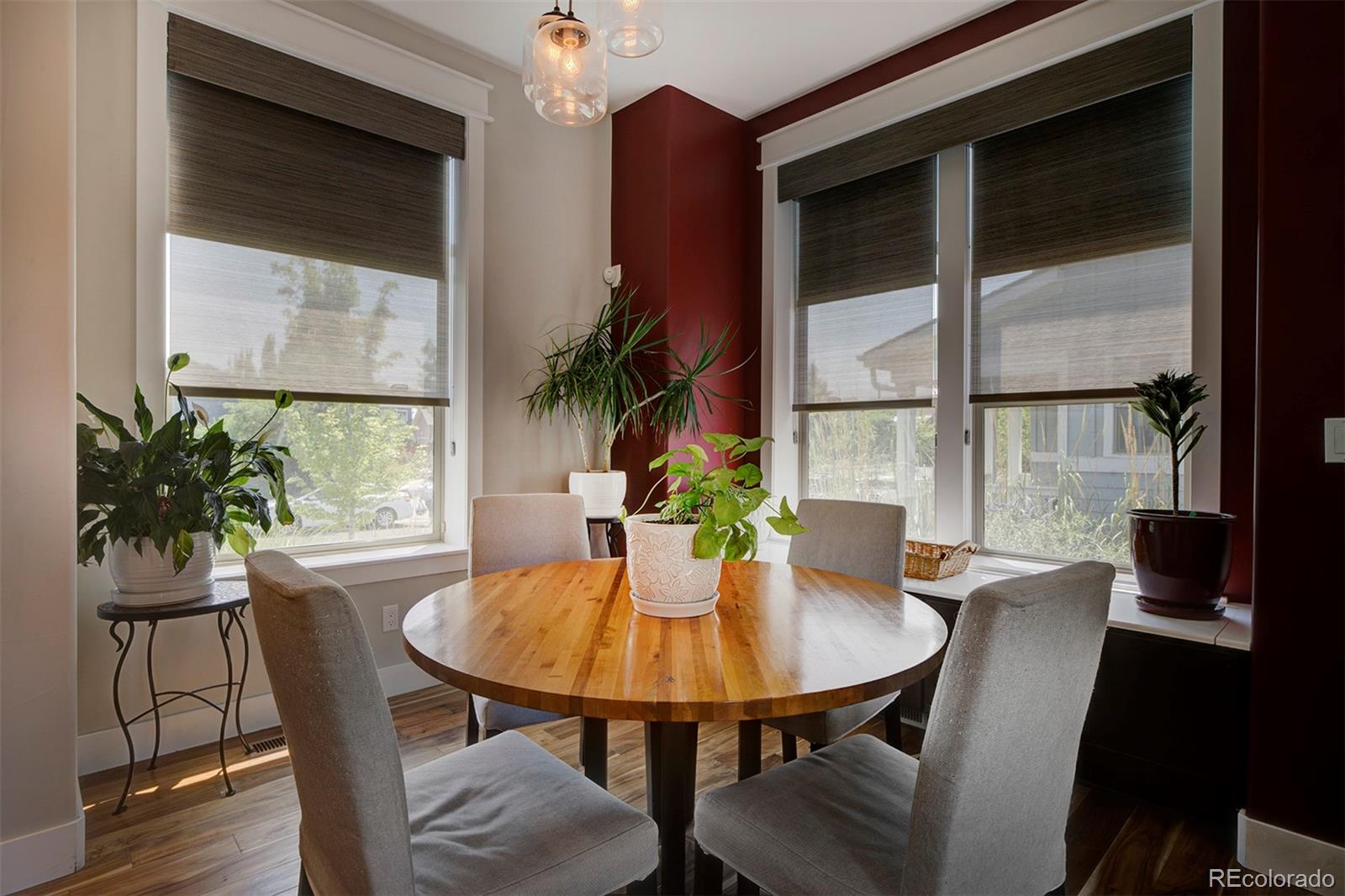 MLS Image #11 for 8061 e 50th place,denver, Colorado