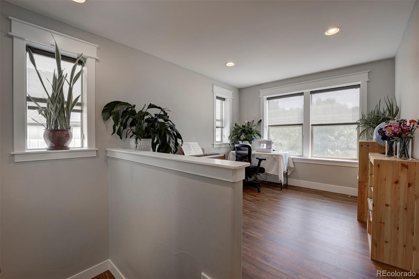 MLS Image #22 for 8061 e 50th place,denver, Colorado