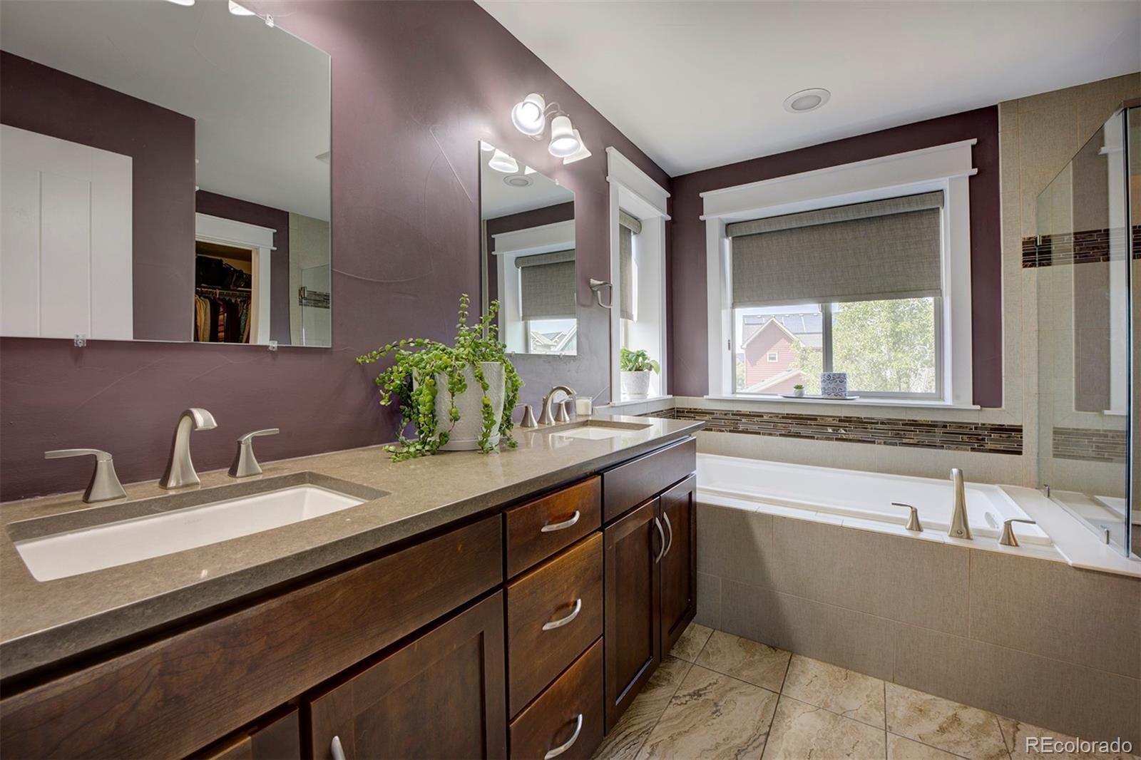 MLS Image #30 for 8061 e 50th place,denver, Colorado