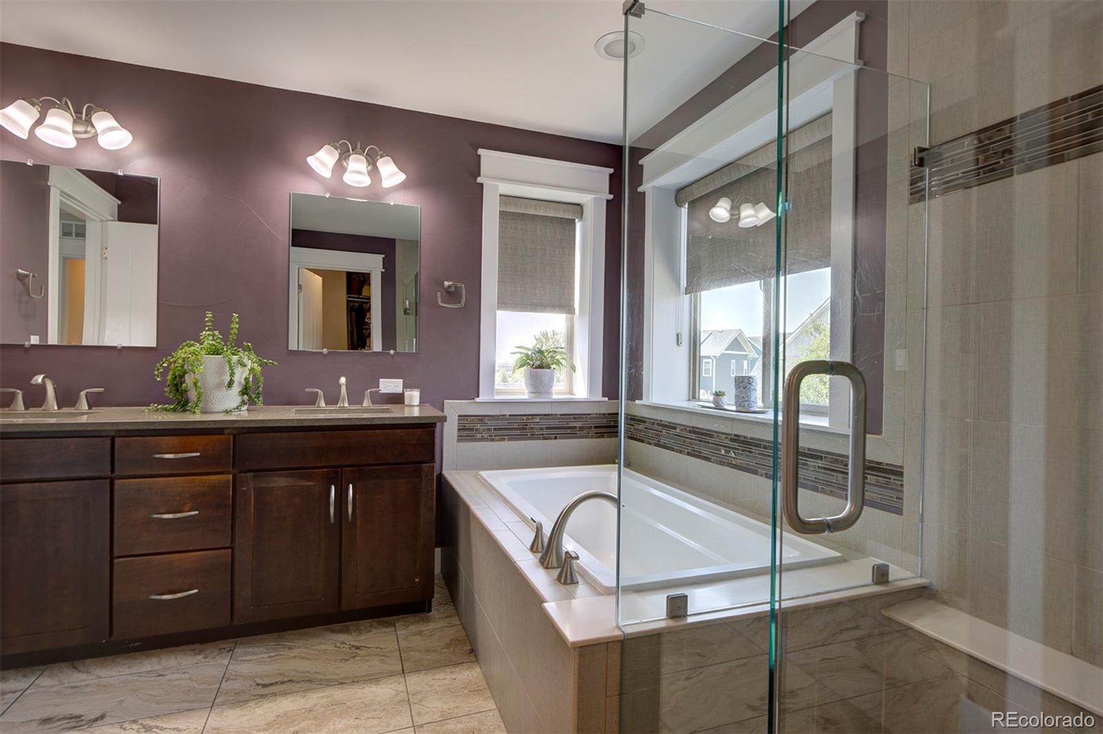 MLS Image #32 for 8061 e 50th place,denver, Colorado