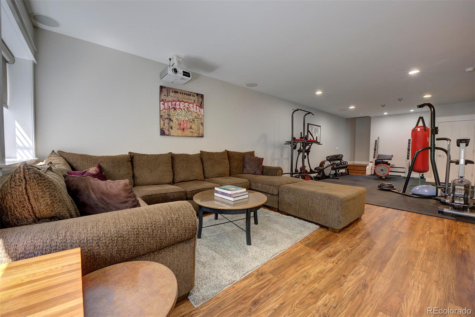 MLS Image #33 for 8061 e 50th place,denver, Colorado