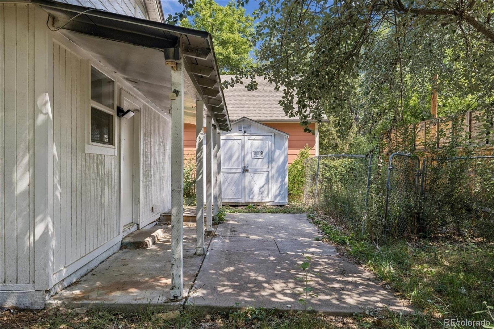 MLS Image #13 for 2510  brentwood street,denver, Colorado