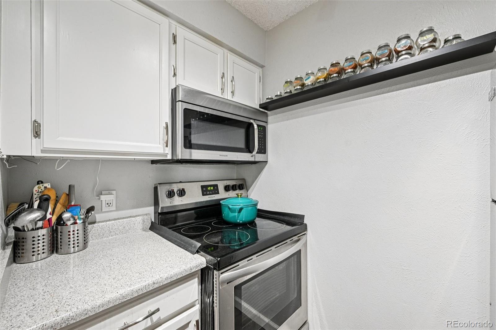 MLS Image #6 for 4836 e kentucky avenue,denver, Colorado