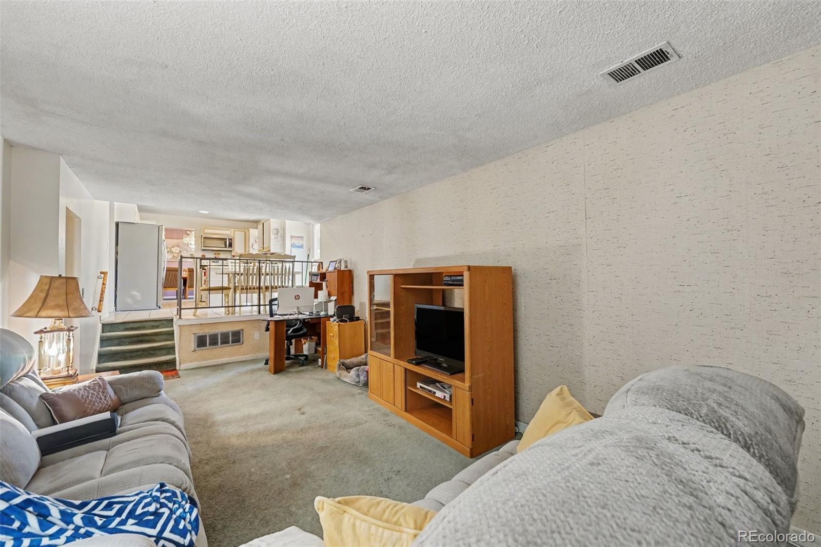 MLS Image #15 for 11562  garfield way,denver, Colorado