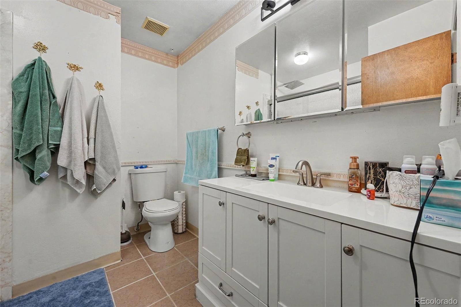 MLS Image #20 for 11562  garfield way,denver, Colorado