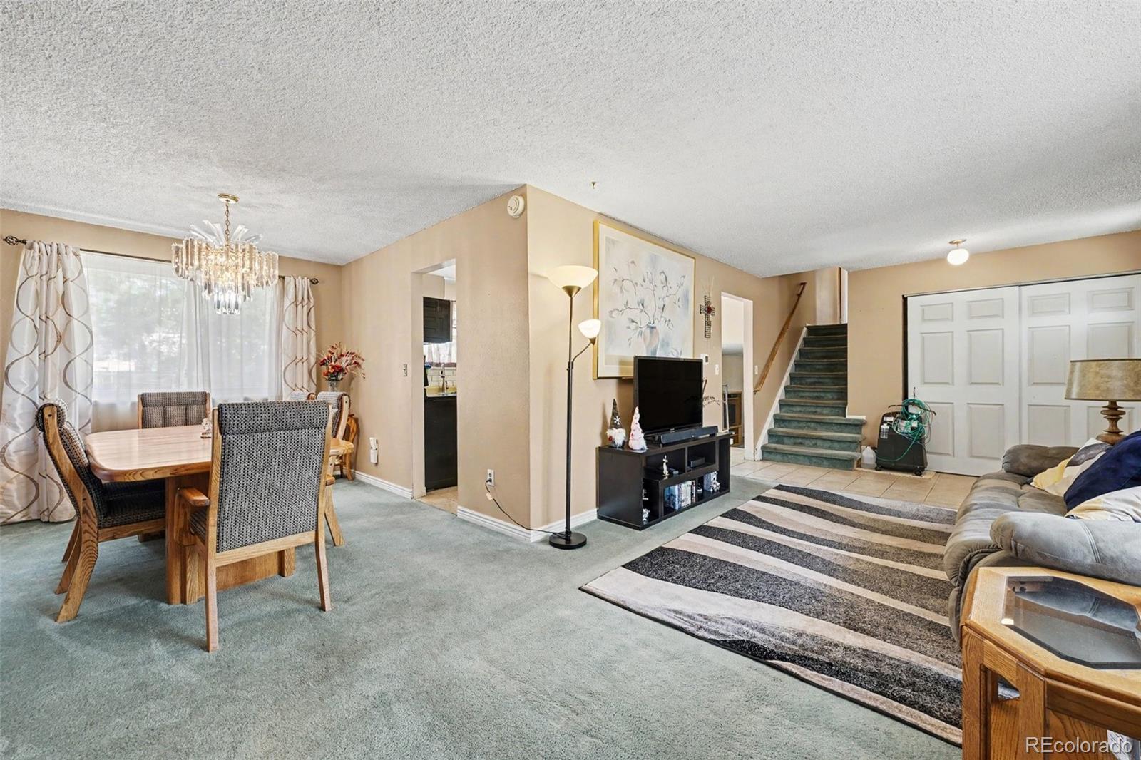 MLS Image #4 for 11562  garfield way,denver, Colorado
