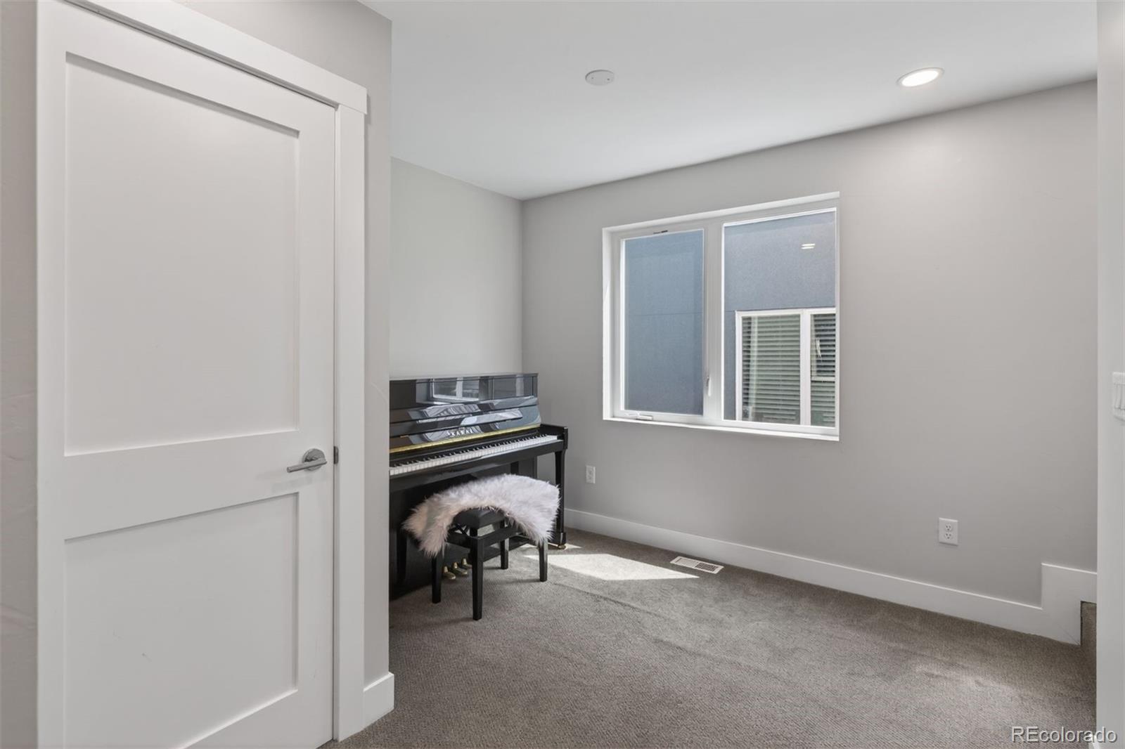 MLS Image #10 for 1284  winona court,denver, Colorado