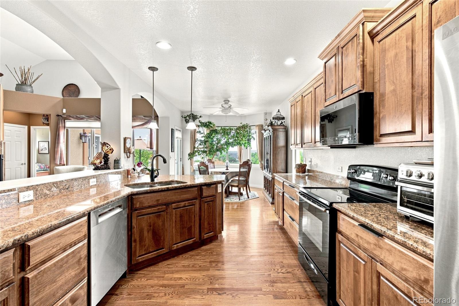 MLS Image #22 for 12336 w 81st drive,arvada, Colorado