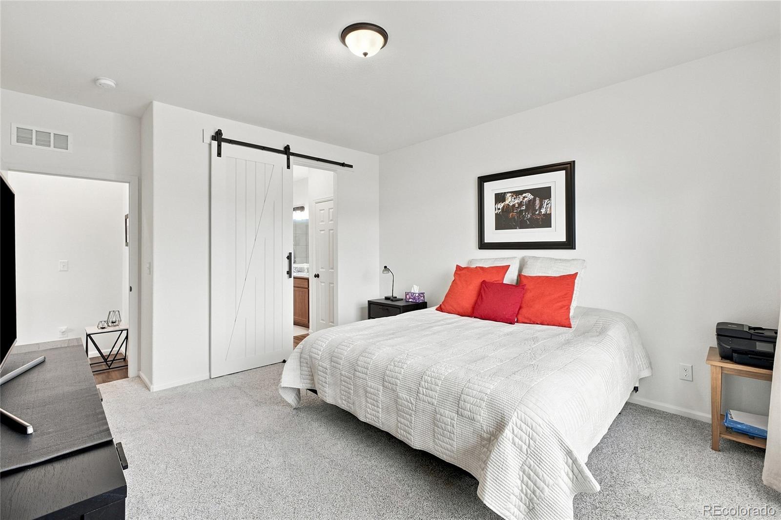 MLS Image #18 for 58 s oak hill court,aurora, Colorado