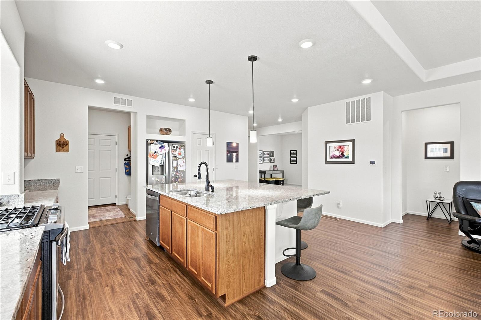 MLS Image #7 for 58 s oak hill court,aurora, Colorado