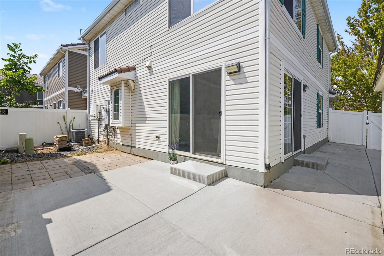 MLS Image #21 for 19594  robins drive,denver, Colorado