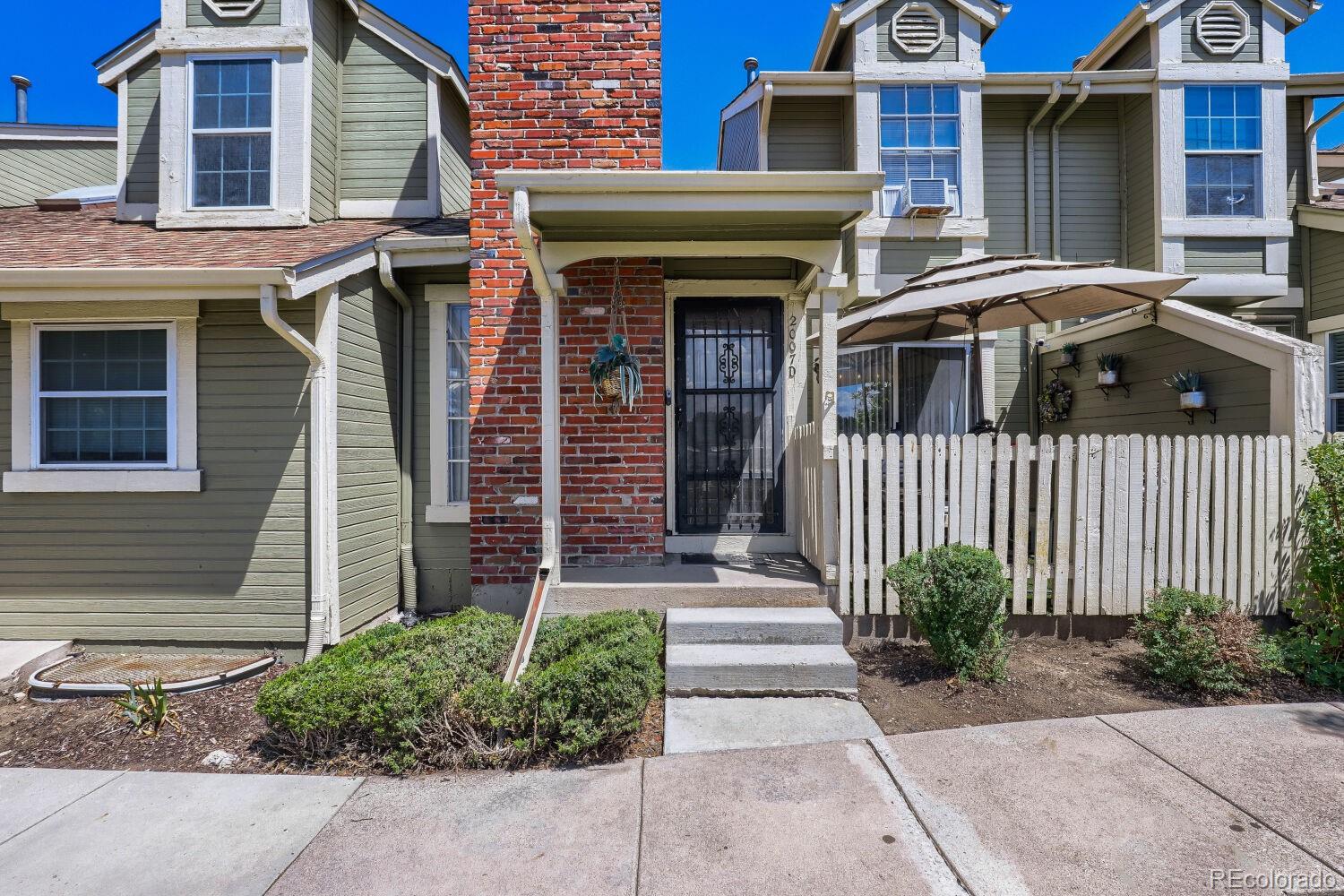MLS Image #2 for 2007 s hannibal street,aurora, Colorado